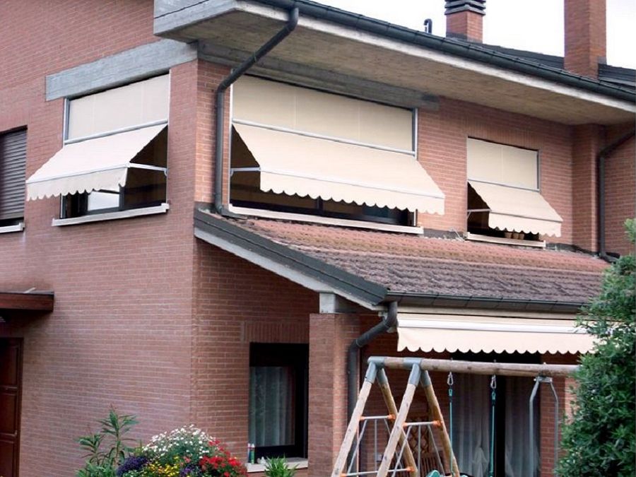 TENDE DA SOLE TEMPOTEST CON GUIDE LATERALI